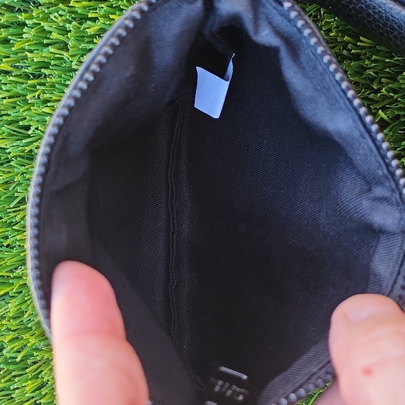 Steve Madden Black Bagata Crossbody And Wristlet. - Picture 15 of 16